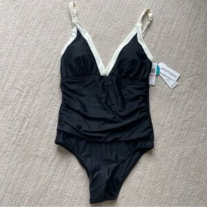 Jantzen Black and White Bathingsuit